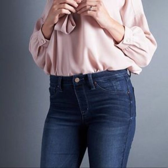 Laurie Felt Tall Silky Denim Flare Pull-On Jeans - Picture 2 of 4